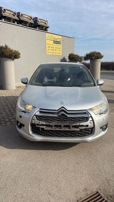 Gebraucht Citroën DS4 So Chic 111 PS (81 kW) 2011 Grau Kleinwagen