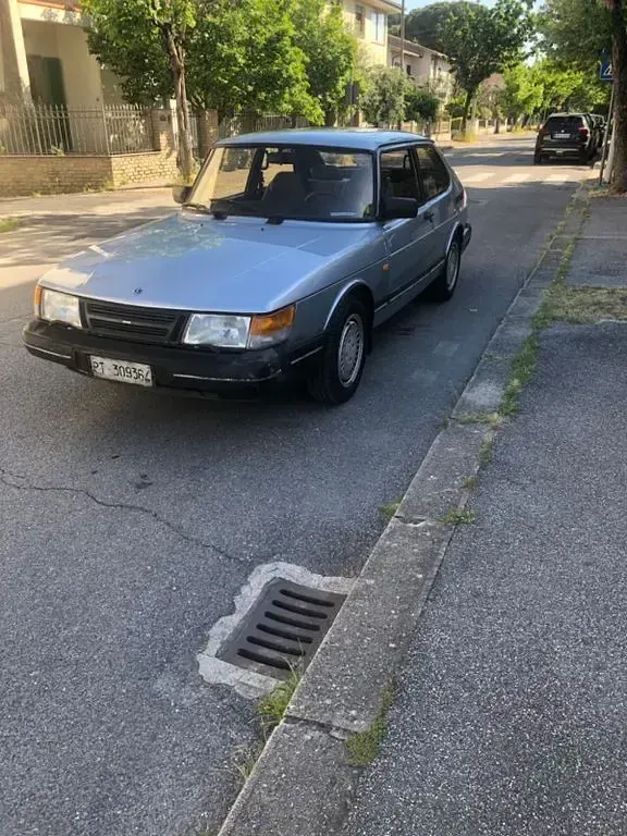 Gebraucht Saab 900 118 PS (86 kW) 1987 Blau