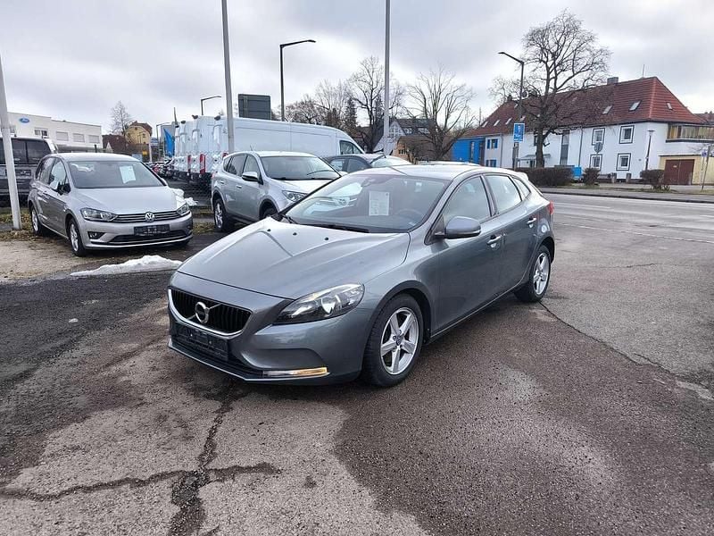 Gebraucht Volvo V40 Kinetic 150 PS (110 kW) 2016 Osmium grey / metallic Kombi