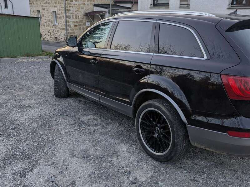 Schwarz Gebraucht 2013 Audi Q7 SUV | 15.300 € (Superpreis) - Bild 1/4