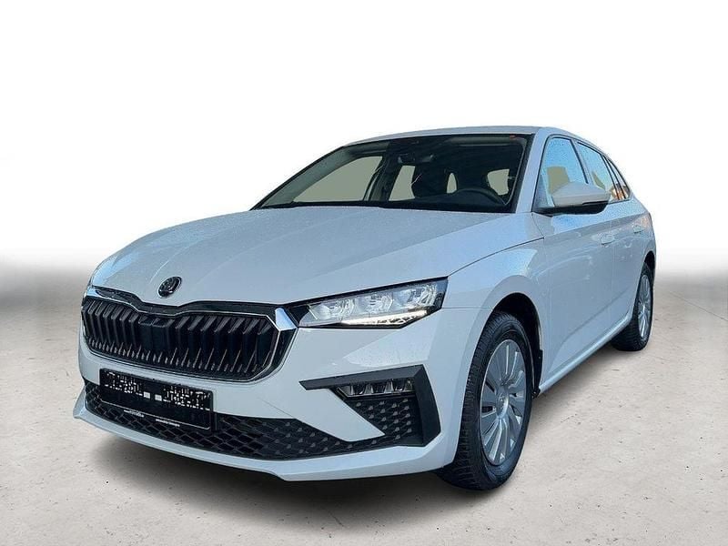 Gebraucht Skoda Scala Essence 116 PS (85 kW) 2025 Weiß Kleinwagen