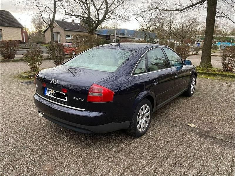 Gebraucht Audi A6 150 PS (110 kW) 2001 Blau Limousine