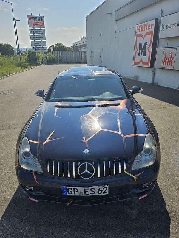 Blau Gebraucht 2008 Mercedes CLS320 Coupé | 6.666 € (Etwas zu teuer) - Bild 1/4