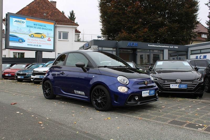 Blau Gebraucht 2020 Abarth 595 Kleinwagen | 21.595 € (Etwas zu teuer) - Bild 1/4