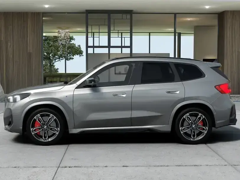 Usado BMW X1 Performance 300 CV (220 kW) 2025 Plateado SUV