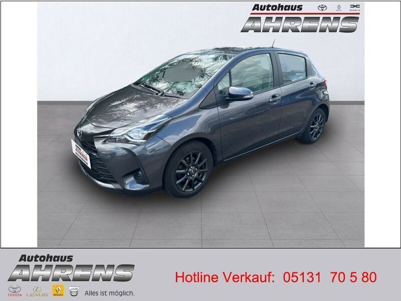Gebraucht Toyota Yaris Comfort 69 PS (50 kW) 2017 Marlingrau metallic (metallic) Kleinwagen