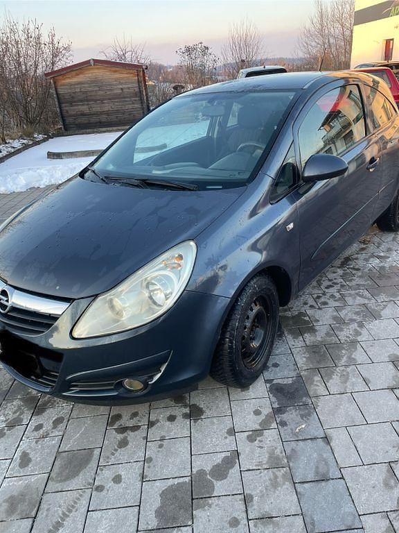 Grau Gebraucht 2006 Opel Corsa Limousine | 1.100 € (Guter Preis) - Bild 1/4