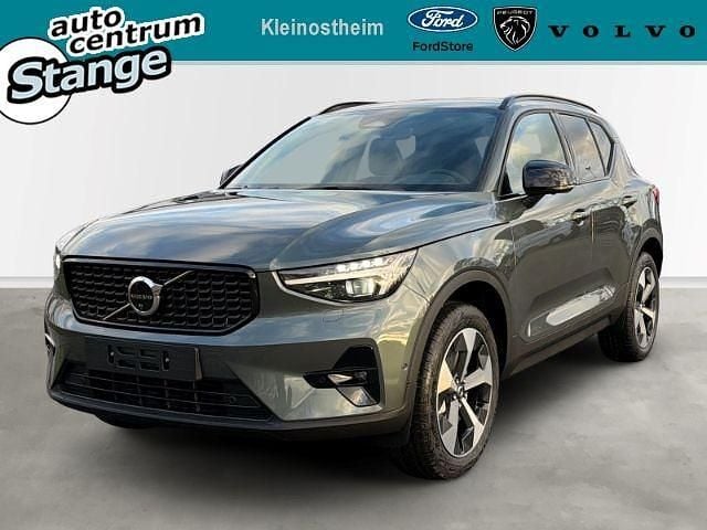 Gruen Neu 2025 Volvo XC40 Ultra SUV | 48.900 € (Teuer) - Bild 1/4