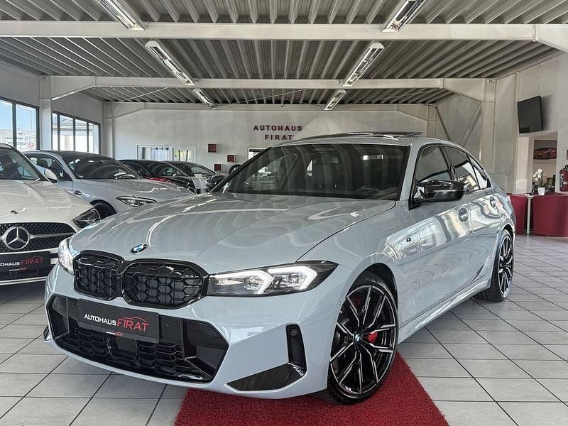 Grau Gebraucht 2023 BMW M340 Performance Limousine | 49.849 € (Superpreis) - Bild 1/4