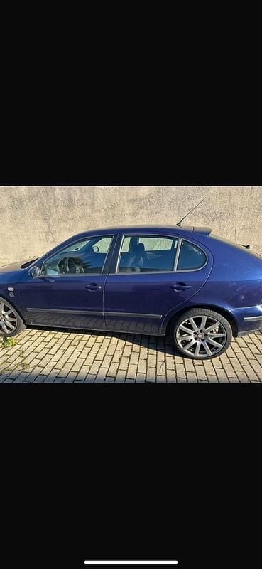 Gebraucht Seat Leon 101 PS (74 kW) 2004 Blau Kleinwagen