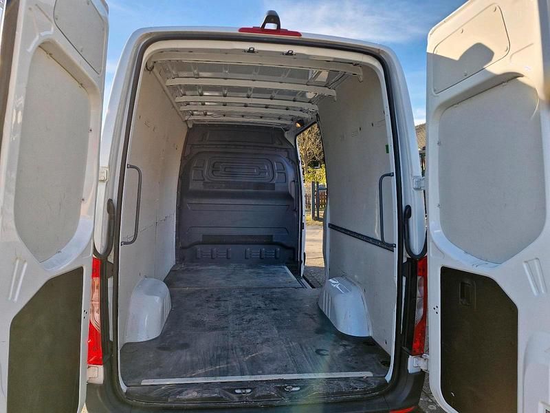 Gebraucht Mercedes Sprinter 2023 Weiß Van