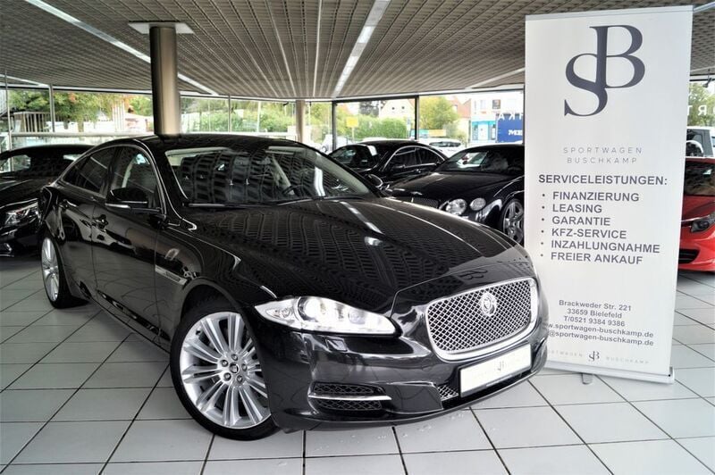 Ultimate black Gebraucht 2013 Jaguar XJ Limousine | 15.900 € (Fairer Preis) - Bild 1/4