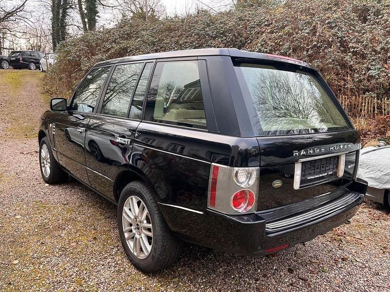 Gebraucht Land Rover Range Rover Vogue 272 PS (200 kW) 2008 Schwarz SUV