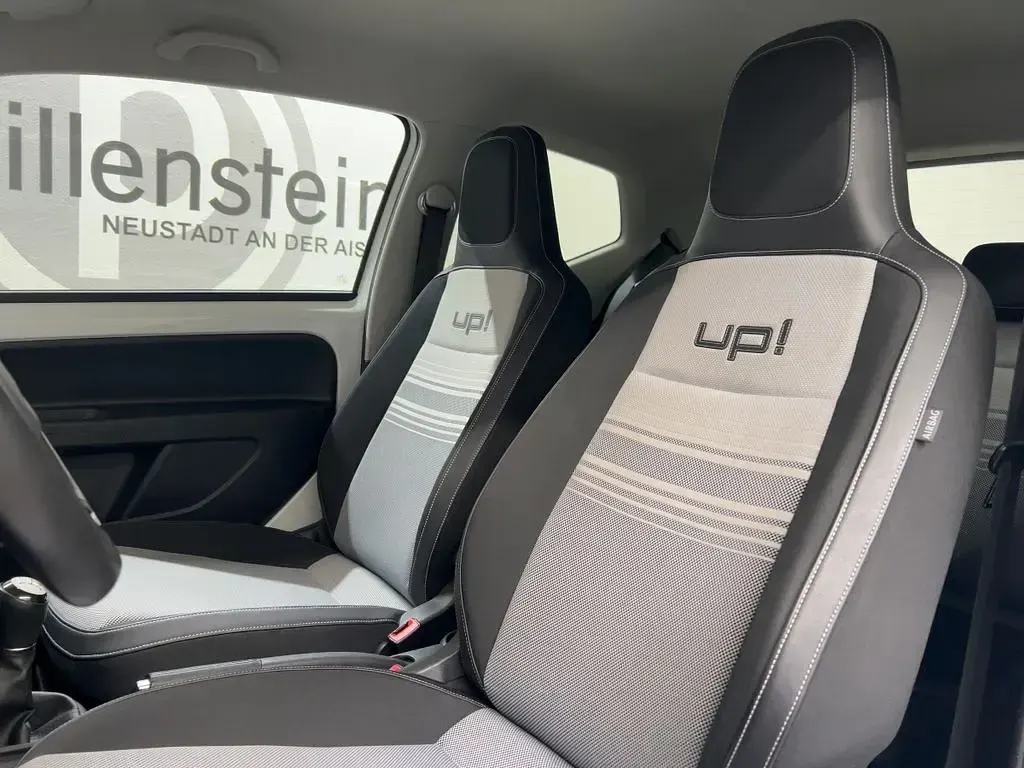 Gebraucht VW up! 75 PS (55 kW) 2012 Weiß Kleinwagen