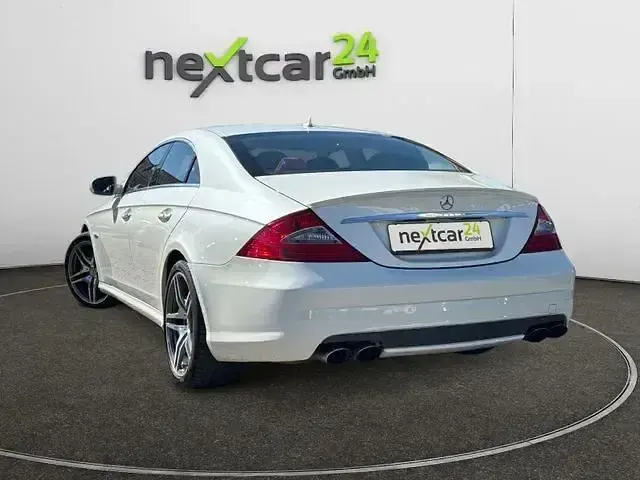 Gebraucht Mercedes CLS63 AMG AMG 514 PS (378 kW) 2010 Weiß metallic Coupé