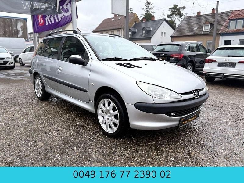 Gebraucht Peugeot 206 Filou 75 PS (55 kW) 2006 Grau Kombi