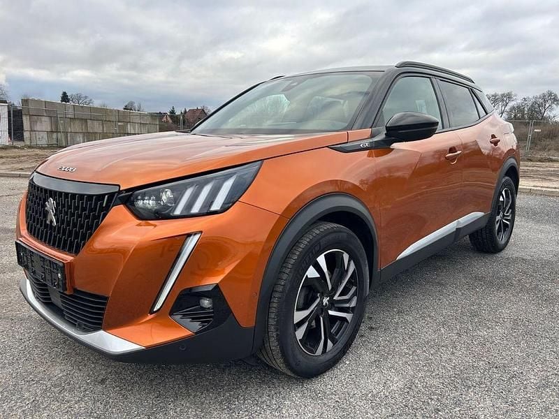 Gebraucht Peugeot 2008 GT-line 131 PS (96 kW) 2021 Orange SUV