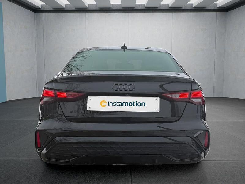 Gebraucht Audi A3 116 PS (85 kW) 2025 Schwarz Limousine