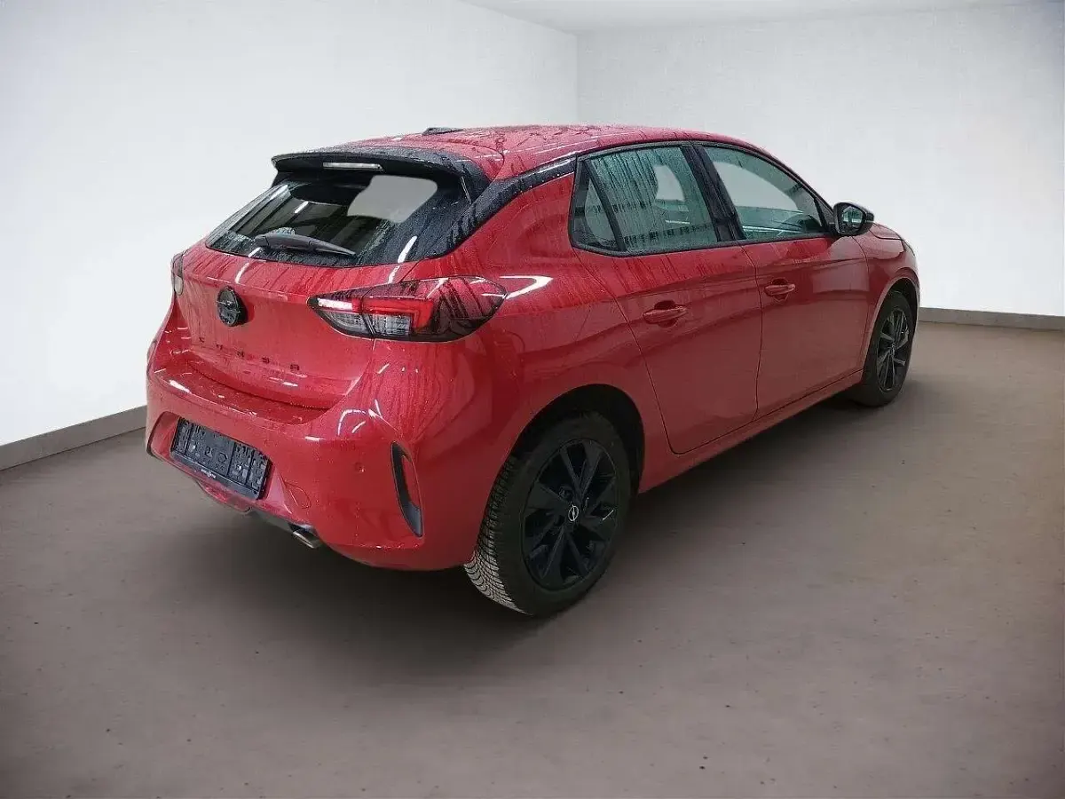 Używany Opel Corsa 101 KM (74 kW) 2025 Czerwony Hatchback