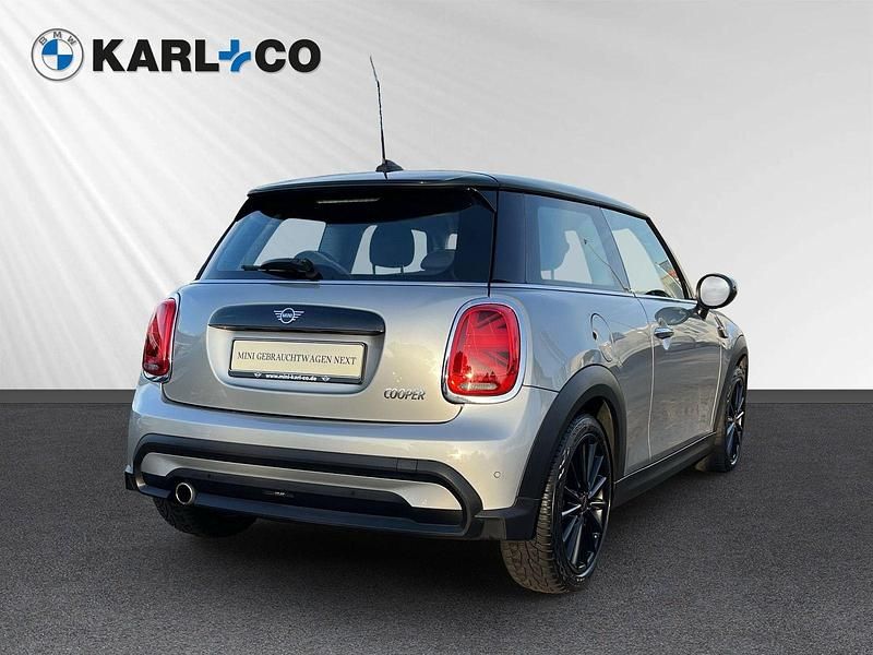 Gebraucht Mini Cooper Essential 136 PS (100 kW) 2024 Silber Kleinwagen