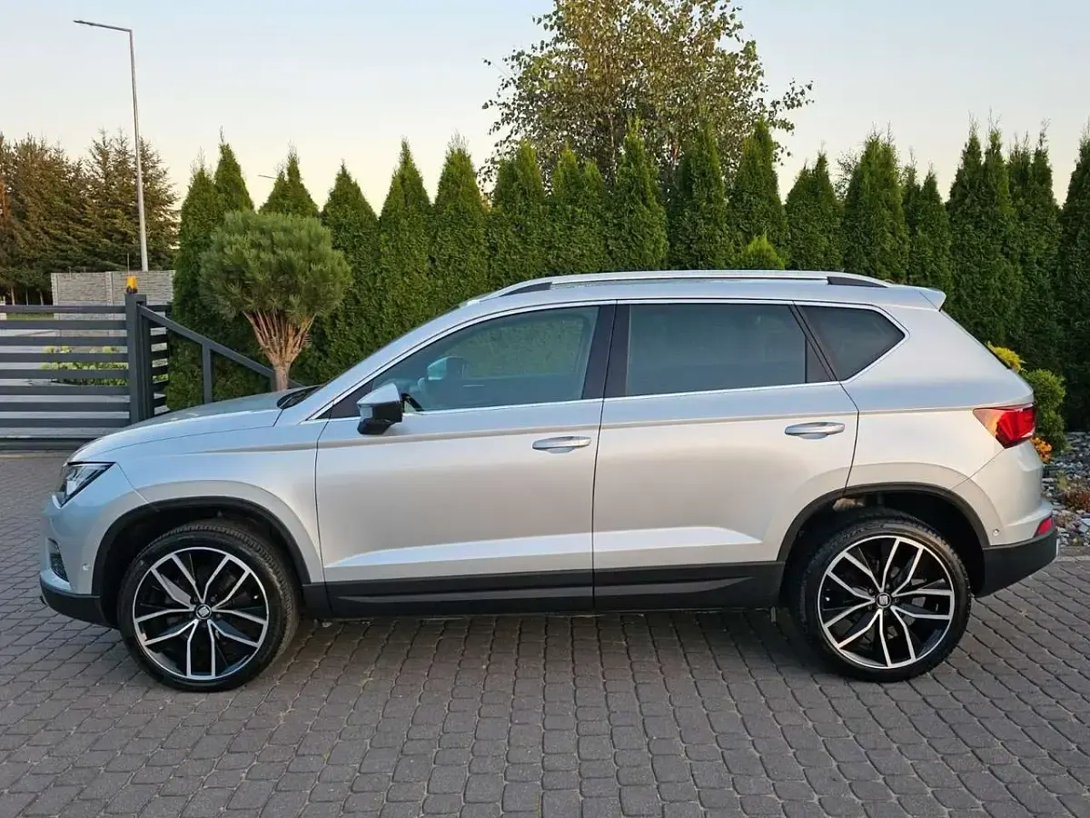 Używany Seat Ateca XCELLENCE 150 KM (110 kW) 2019 Srebrny SUV