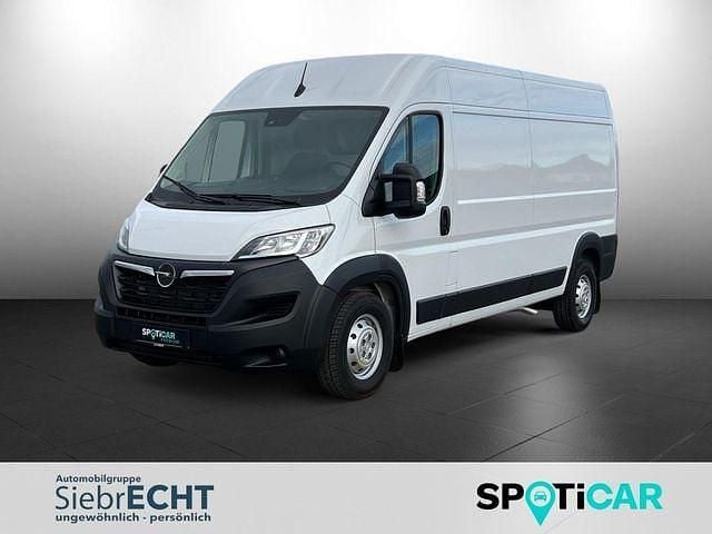 Weiß Gebraucht 2024 Opel Movano Van | 28.970 € (Guter Preis) - Bild 1/4