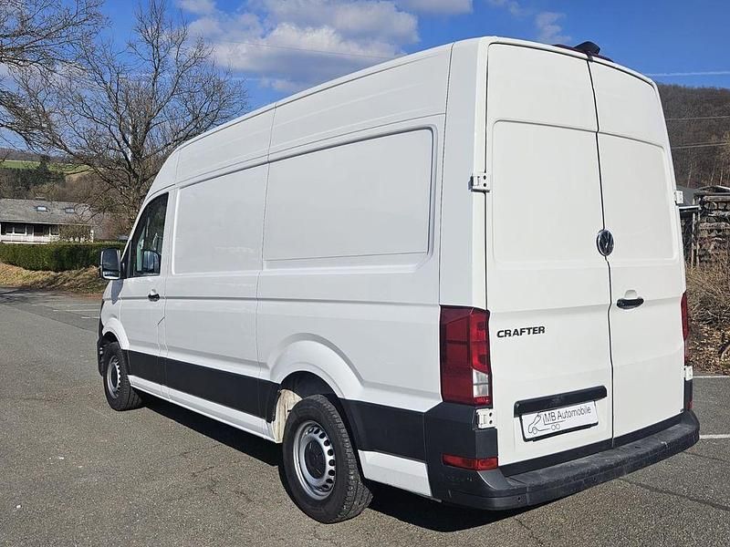 Gebraucht VW Crafter 140 PS (102 kW) 2021 Weiß Van