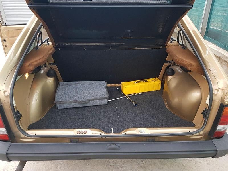 Gebraucht Opel Kadett 54 PS (39 kW) 1983 Gold Kombi