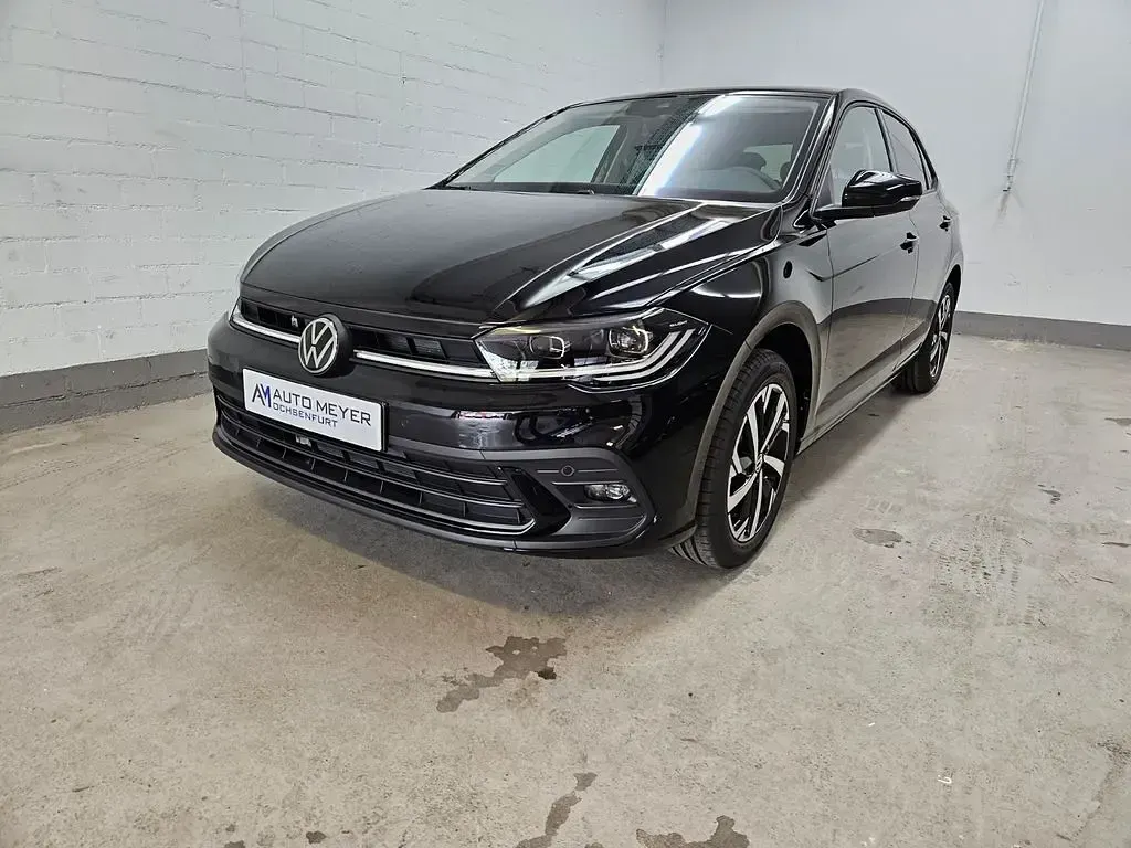Gebraucht VW Polo Move 95 PS (69 kW) 2024 Schwarz Kleinwagen