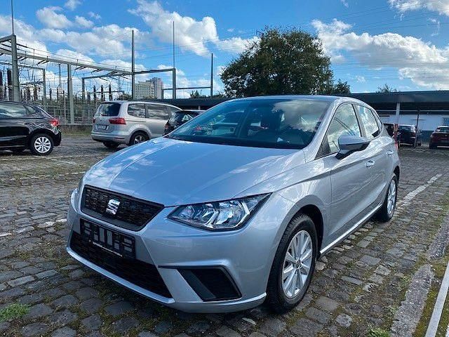 Silber Gebraucht 2021 Seat Ibiza Style Limousine | 14.400 € (Fairer Preis) - Bild 1/4