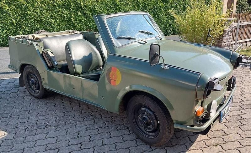 Grün Gebraucht 1986 Trabant 601 Cabrio | 12.500 € - Bild 1/4