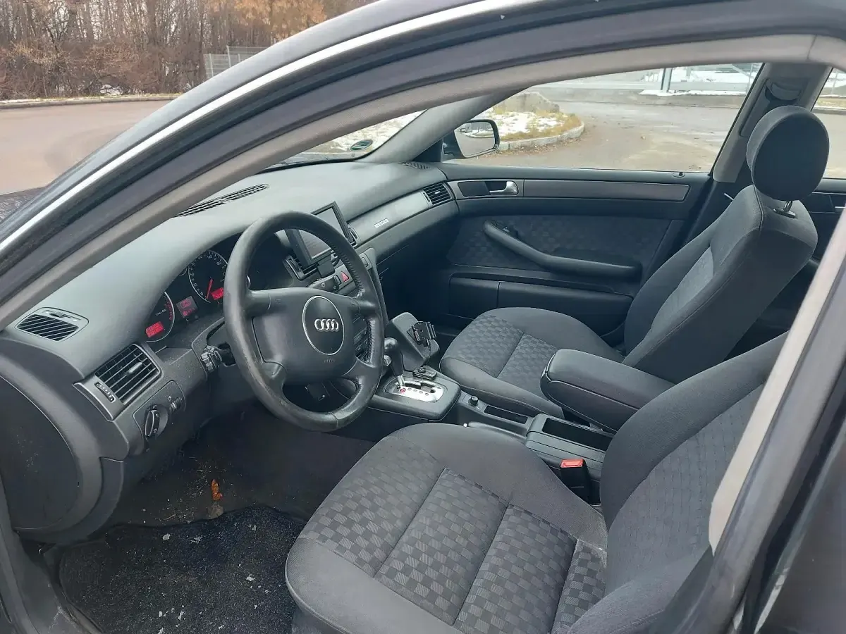 Usata Audi A6 180 CV (132 kW) 2002 Nero Berlina