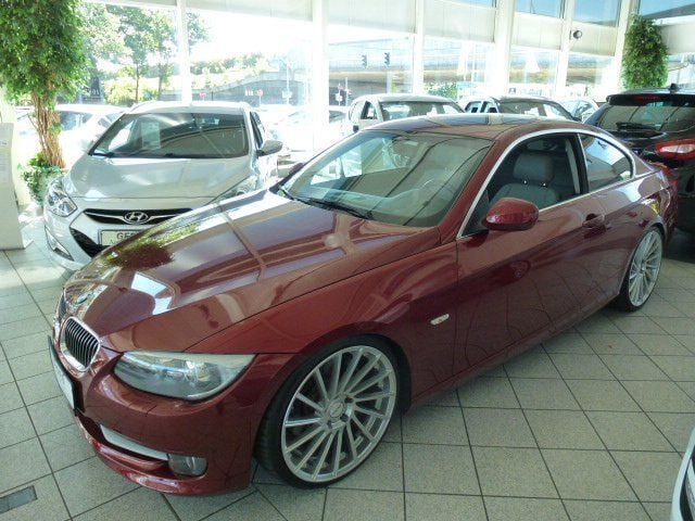 Gebraucht BMW 335 286 PS (210 kW) 2011 Rot metallic Coupé