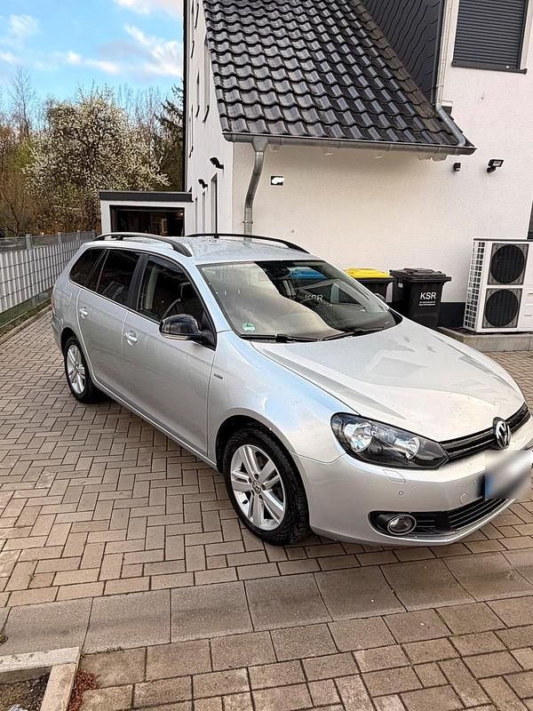Gebraucht VW Golf VII Match 86 PS (63 kW) 2013 Silber Kombi