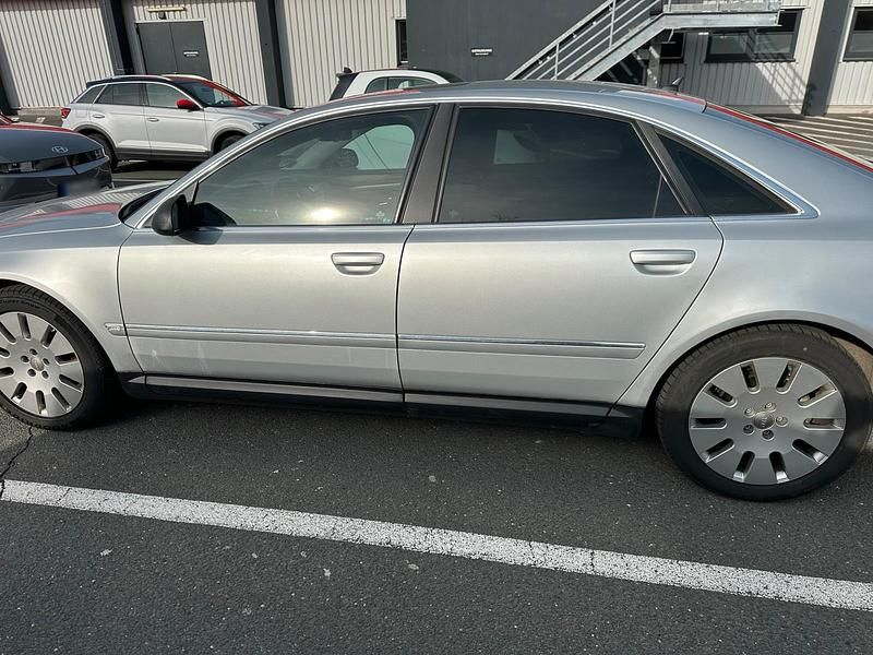 Gebraucht Audi A8 233 PS (171 kW) 2006 Grau Limousine