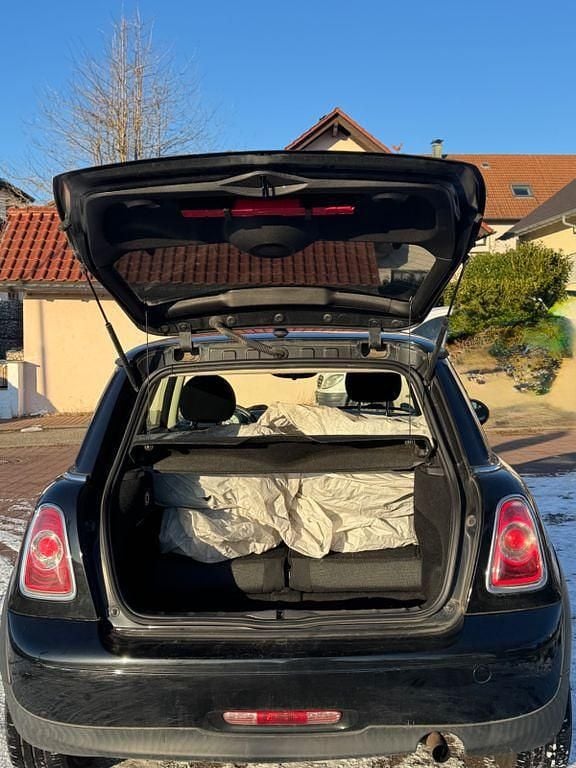 Gebraucht Mini ONE 98 PS (72 kW) 2012 Schwarz Kleinwagen