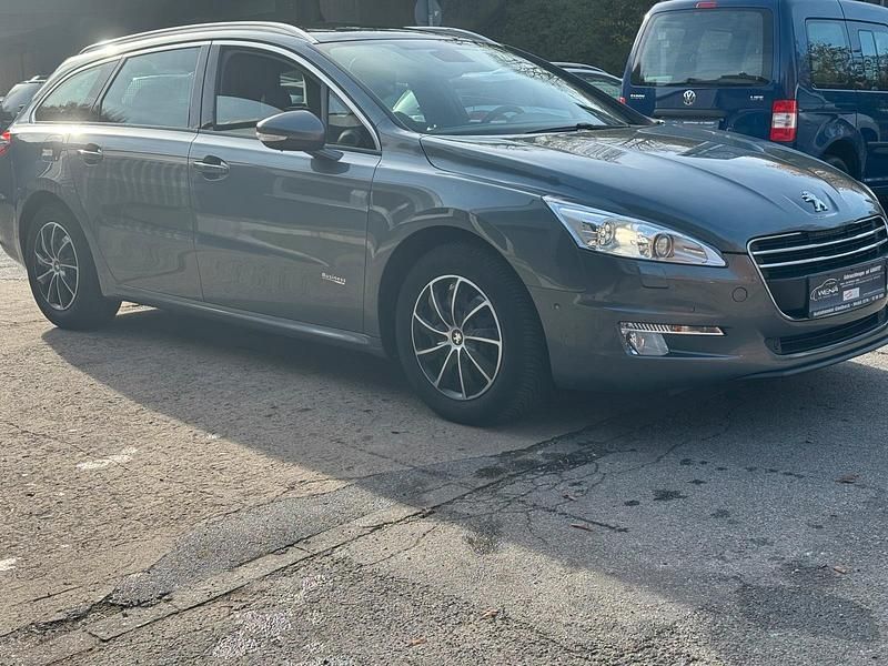 Gebraucht Peugeot 508 140 PS (102 kW) 2014 Grau Kombi