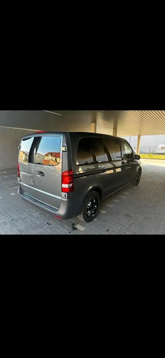 Gebraucht Mercedes Vito 163 PS (119 kW) 2019 Grau Van