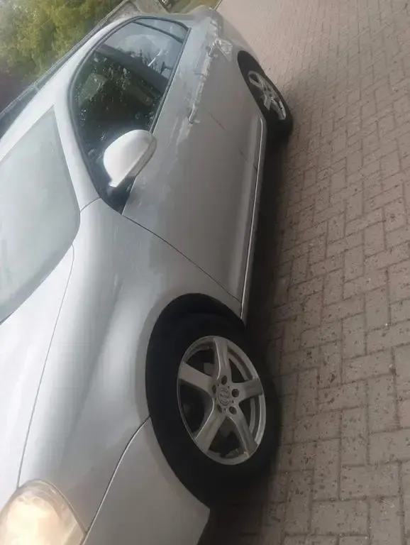 Gebraucht VW Jetta Trendline 102 PS (75 kW) 2006 Grau Limousine