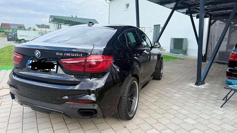 Gebraucht 2015 BMW X6 M SUV | 25.599 € (Etwas zu teuer) - Bild 1/4