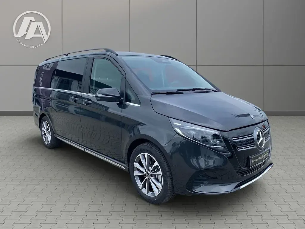Gebraucht Mercedes EQV300 150 kW (204 PS) 2026 Grau Van / Kleinbus