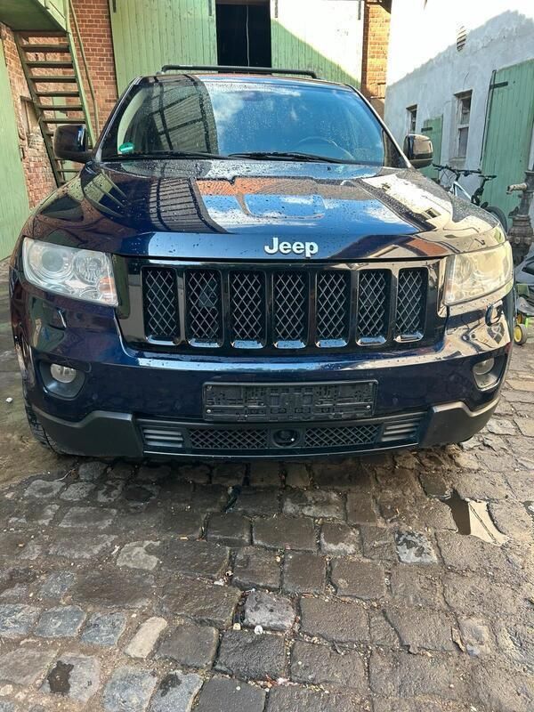 Blau Gebraucht 2012 Jeep Grand Cherokee Overland SUV | 10.800 € (Fairer Preis) - Bild 1/4