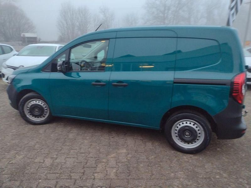 Gebraucht Renault Kangoo Edition One 75 PS (55 kW) 2022 Grün Limousine