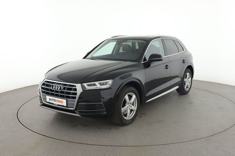 Schwarz Gebraucht 2020 Audi Q5 Sport SUV | 31.300 € (Etwas zu teuer) - Bild 1/4