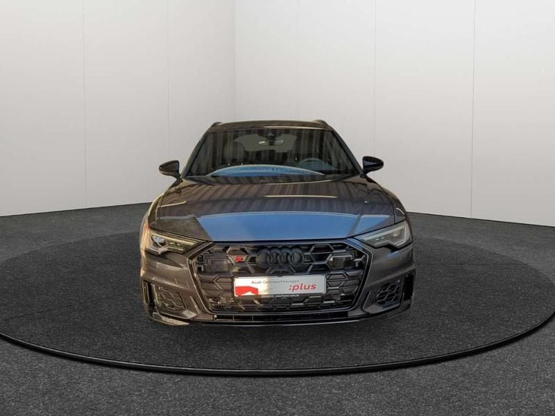 Używany Audi S6 Basis 344 KM (253 kW) 2024 Szary Kombi