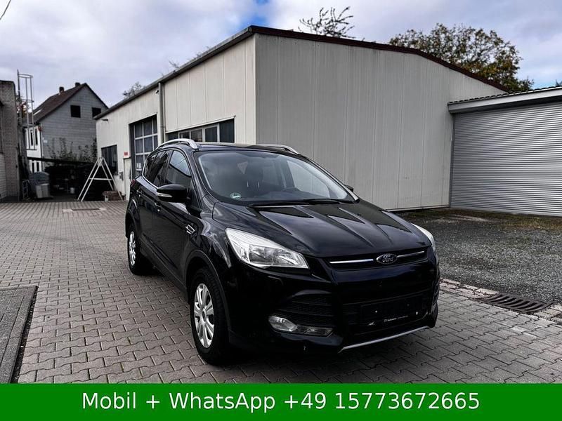 Gebraucht Ford Kuga Trend 150 PS (110 kW) 2014 Schwarz SUV