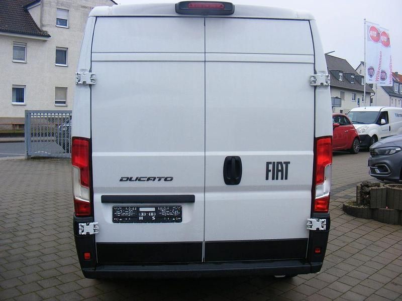 Gebraucht Fiat Ducato 140 PS (102 kW) 2024 Weiß Van