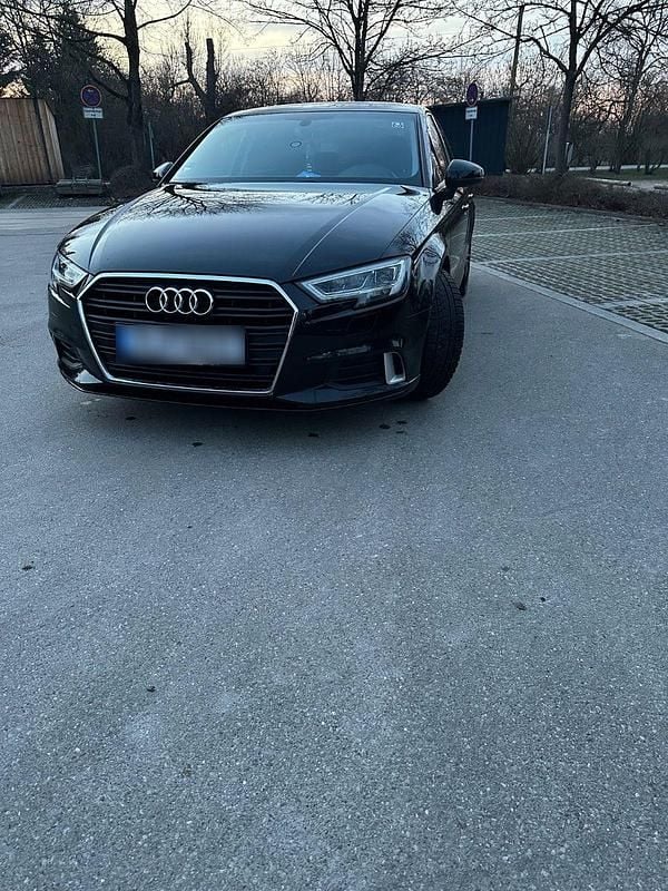 Gebraucht Audi A3 S-Line 150 PS (110 kW) 2019 Schwarz Limousine