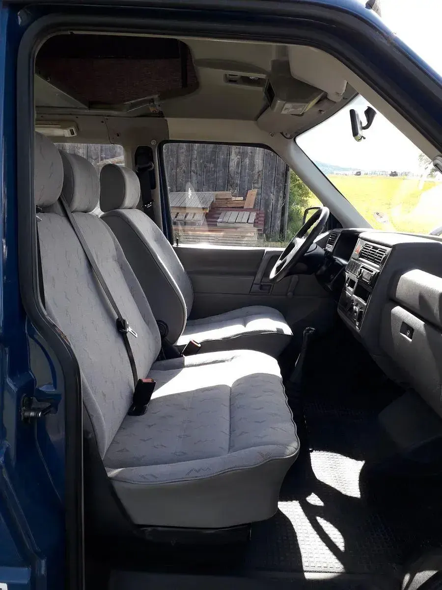 Gebraucht VW T4 102 PS (75 kW) 2000 Blau Van