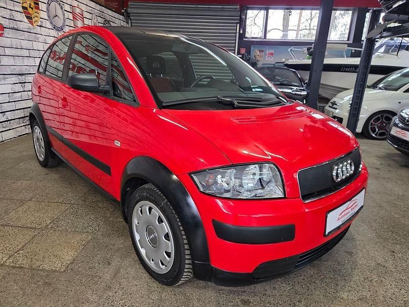 Gebraucht Audi A2 Comfort 75 PS (55 kW) 2003 Rot Kleinwagen